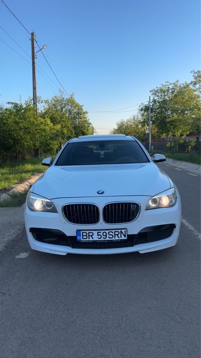 BMW 740d xDrive | 2013 | 313 CP | 3.0 Diesel | Primul Proprietar**