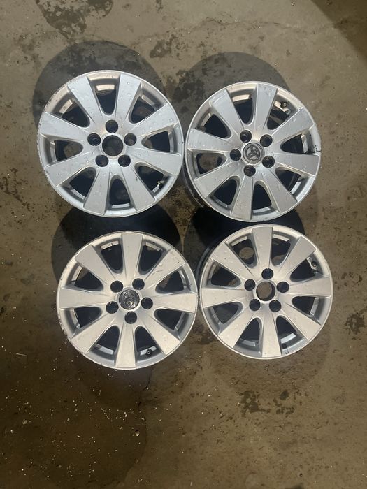 Диска на камри R 16