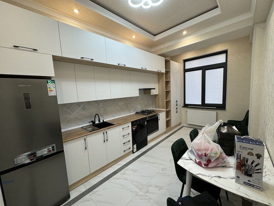 АРЕНДА Квартира  ЧИРЧИК шахар 4микрорайонда 3-Мактабга якин