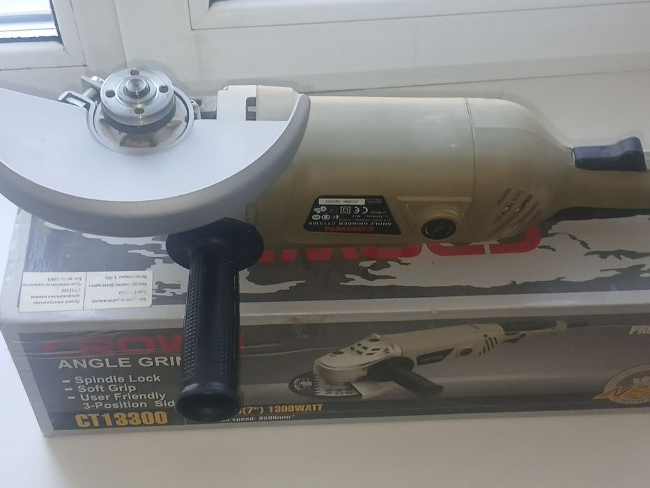 Продам болгарку CROWN 1300WATT
