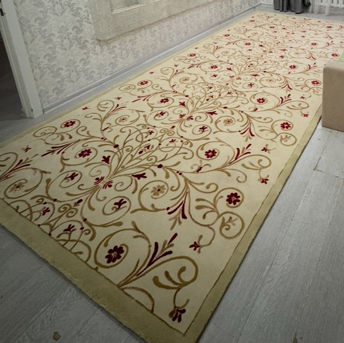 Ковер 2,5 × 4 м качаственный