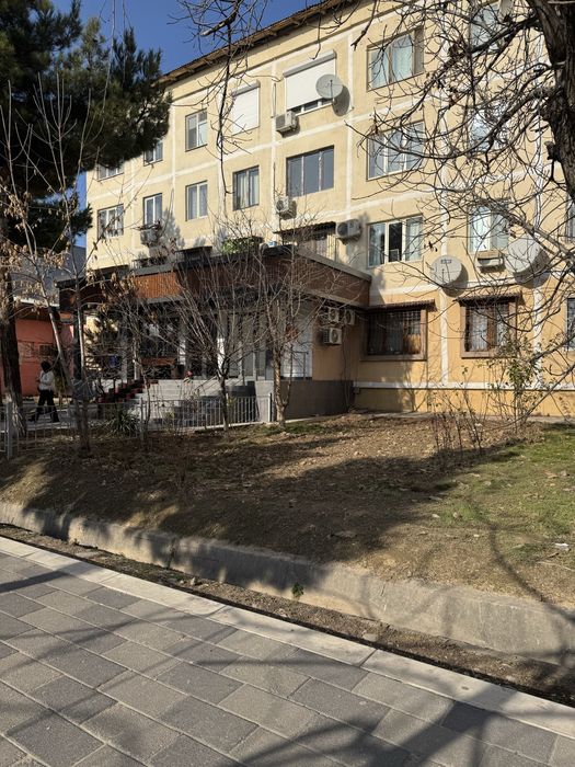 Продается квартира, можно под жилое помещение