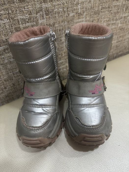 Продам зимние сапожки
