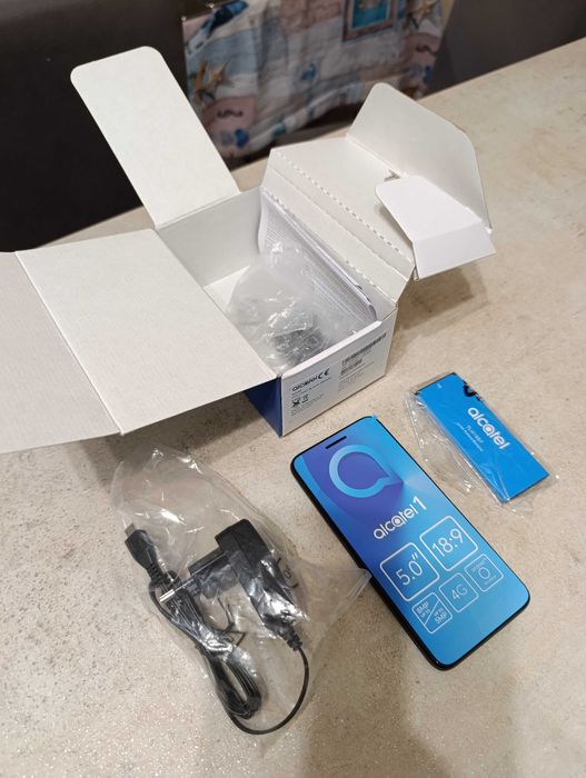 Alcatel 1 Чисто нов