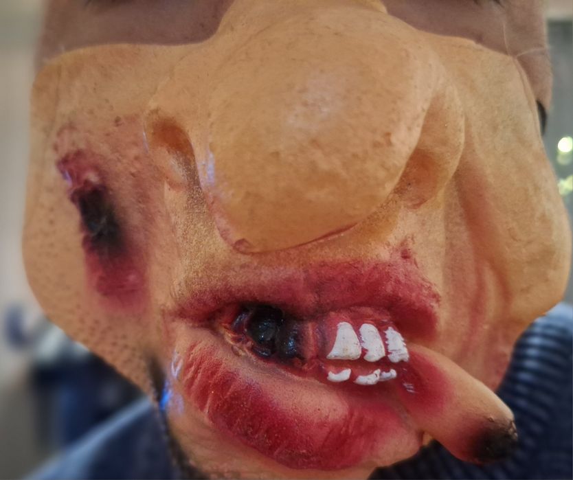 Продам полу маски