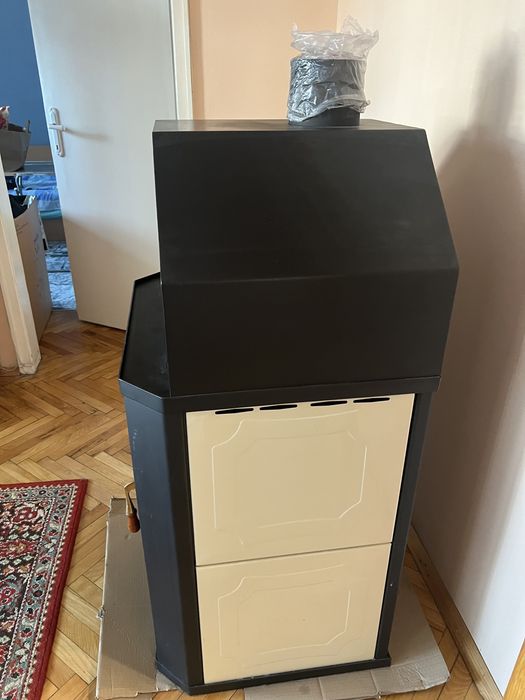 Камина с водна попмпа и юпс