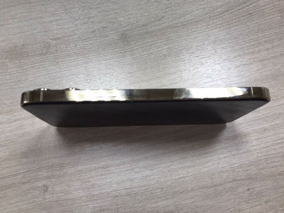 iphone 13 pro max EAC