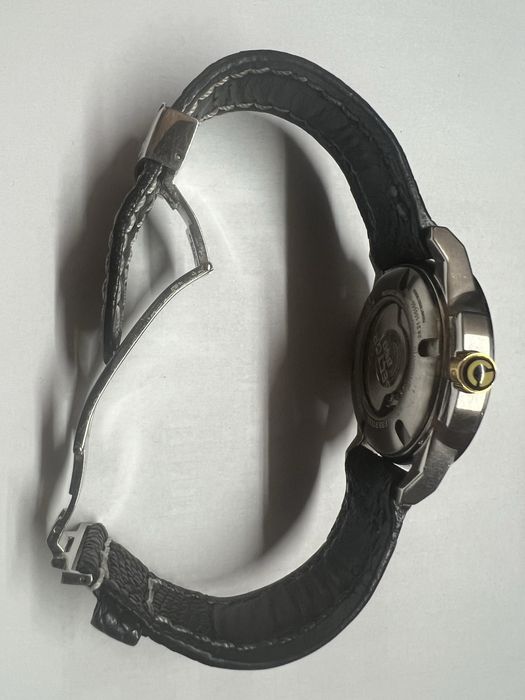 Ceas sector model 850