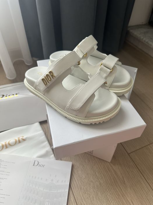 Дамски чехли Dior