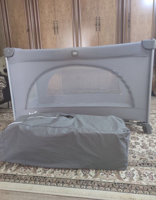 Детская кроватка манеж Joie