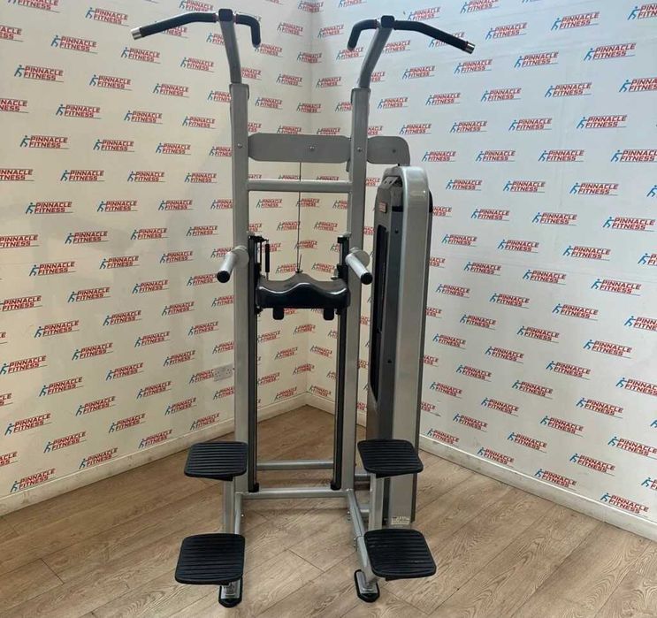 Уред за асистирано набиране и кофички Star Trac Impact Series - Chin Dip Assisted USA