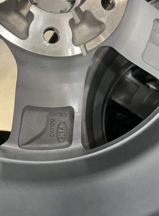 Диски с шинами Киа к5 R16