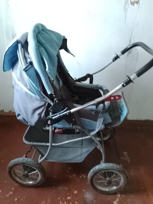 Продам коляску зима-лето