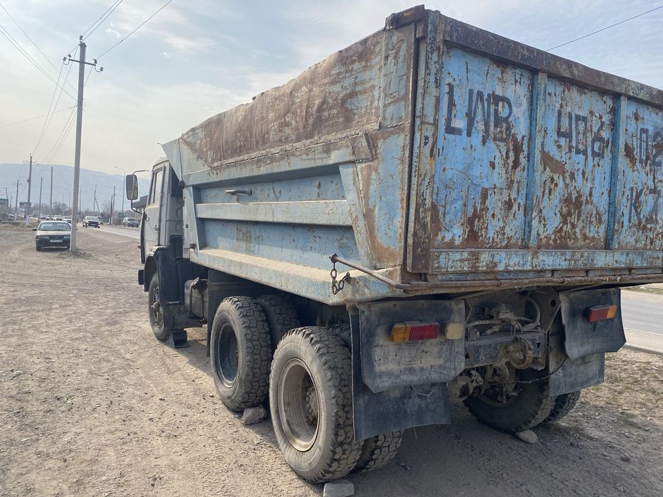 Камаз самосвал 10тонник.