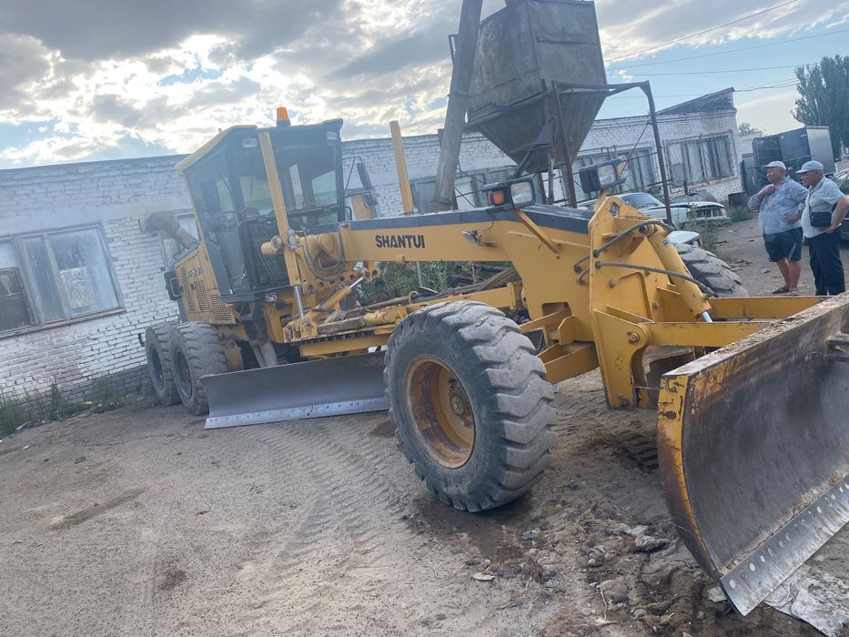 Аренда автогрейдера, автогрейдер