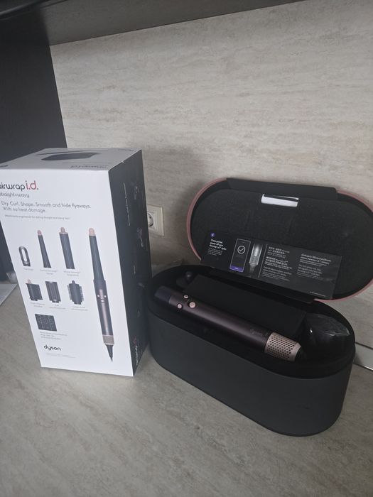 dyson airwrap HS08 I.d long