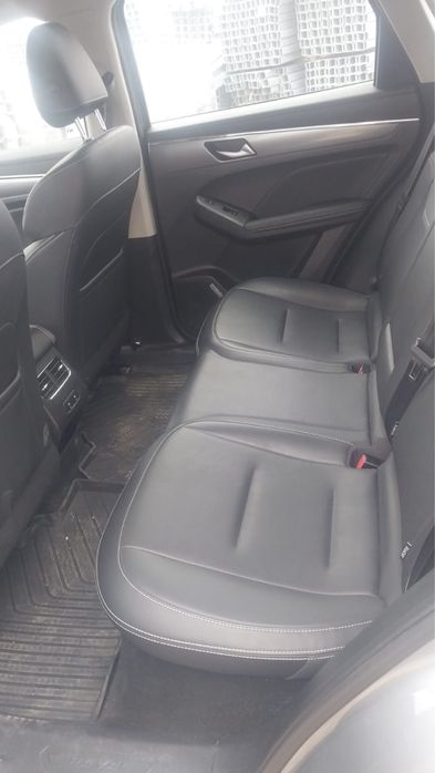 Срочно продам машину