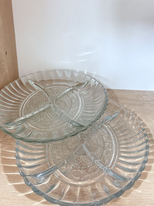 Посуда разная тортницы,графины