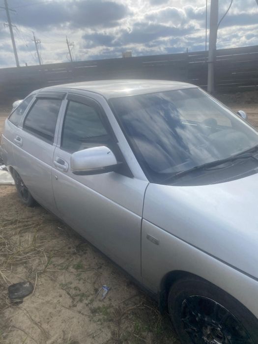 Ваз 2112,серебристый