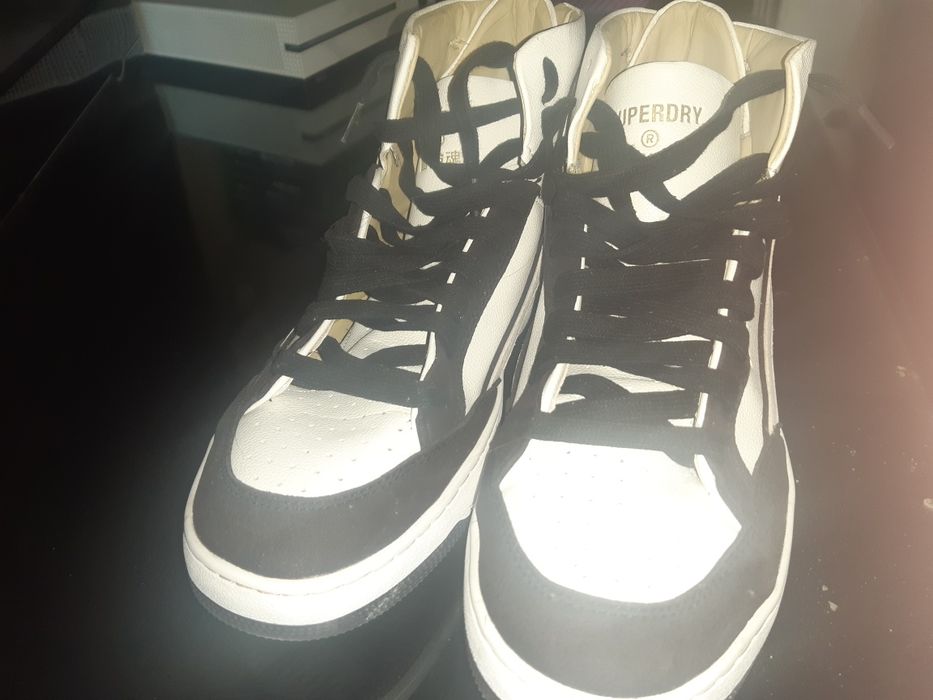 adidasi superdry (stil jordan)