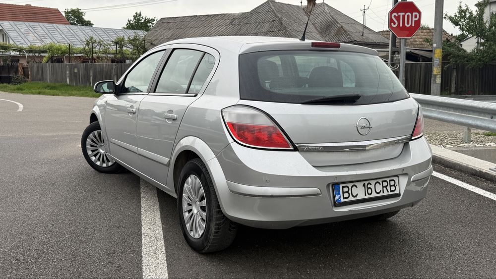 Opel Astra H 1.6 Benzină 105CP 2005 Euro 4