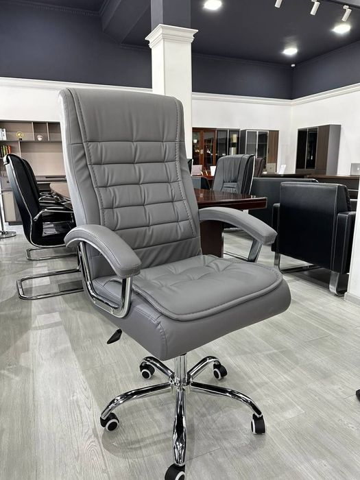 Офисное кресло модель С43