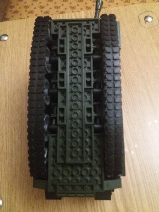 Продам детскую игрушку