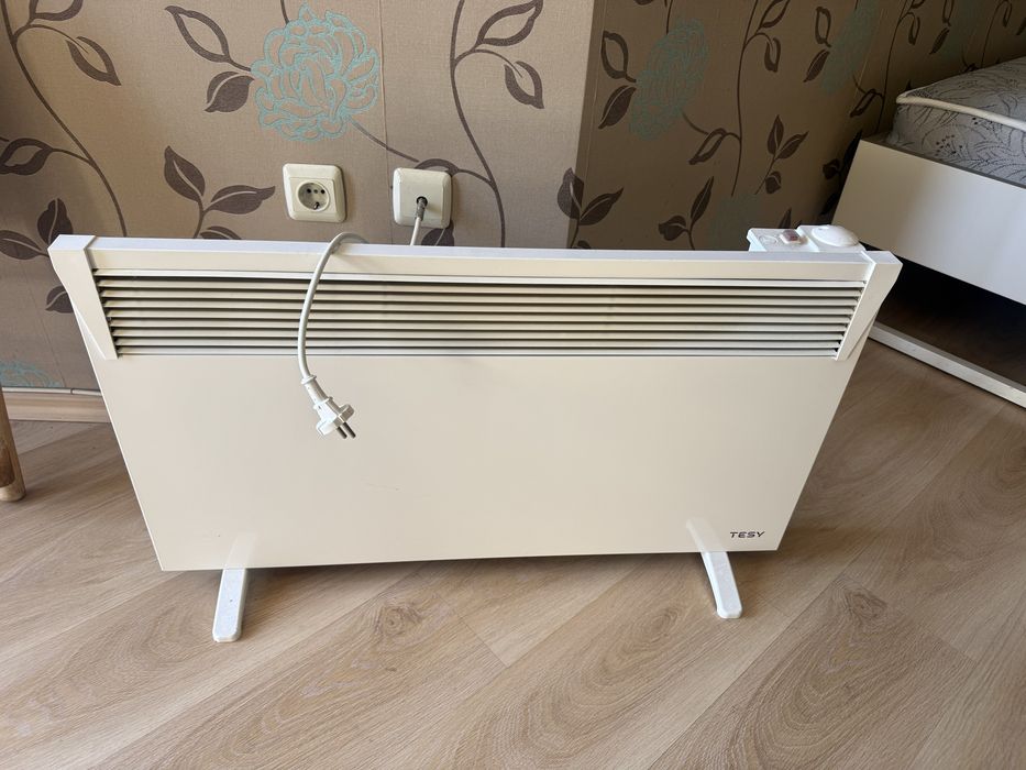 Продавам Електрически конвектор радиатор на ток