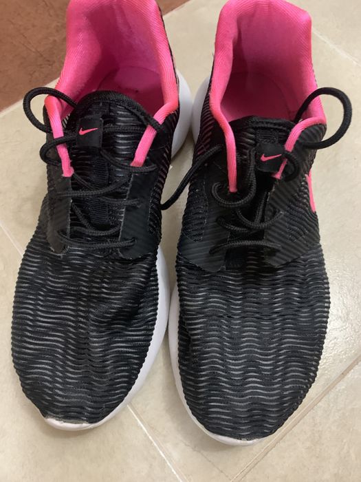 Дамски маратонки”Nike”