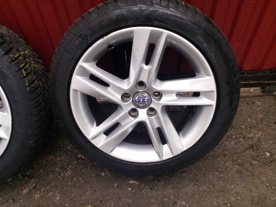 Jante VOLVO C30 S40 V50 S60 V60 V70 S80 Xc60 Xc70 R17 Model Sadia