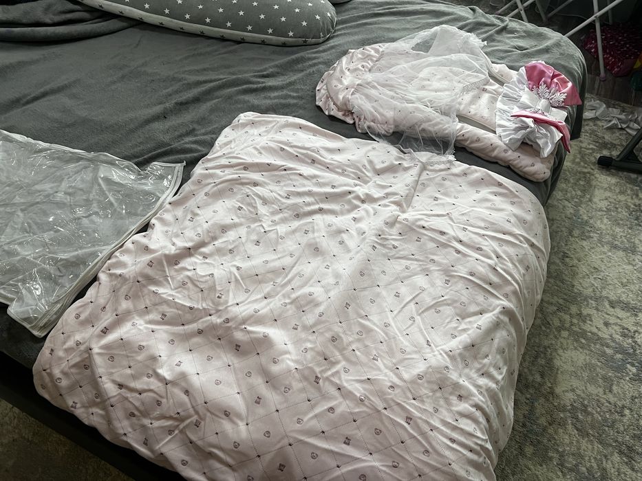 Продам конверт на выписку