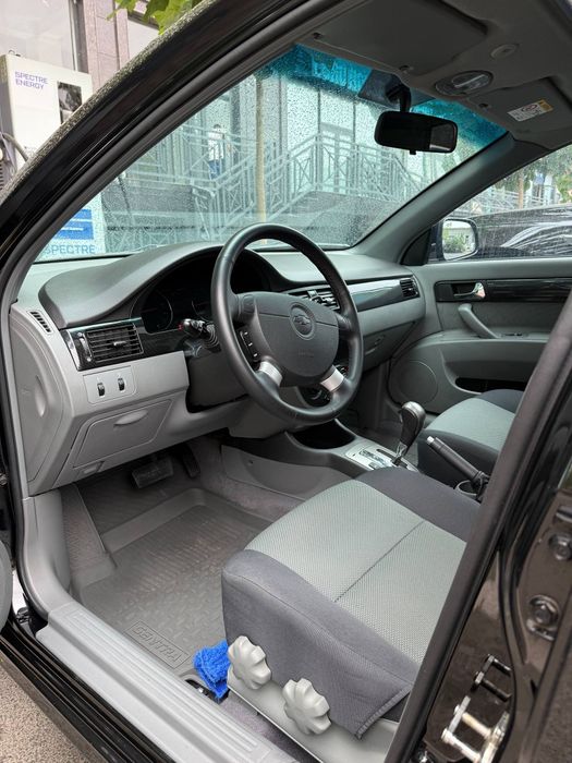 Chevrolet Jentra avtomat 2022 full Qora prapon gaz