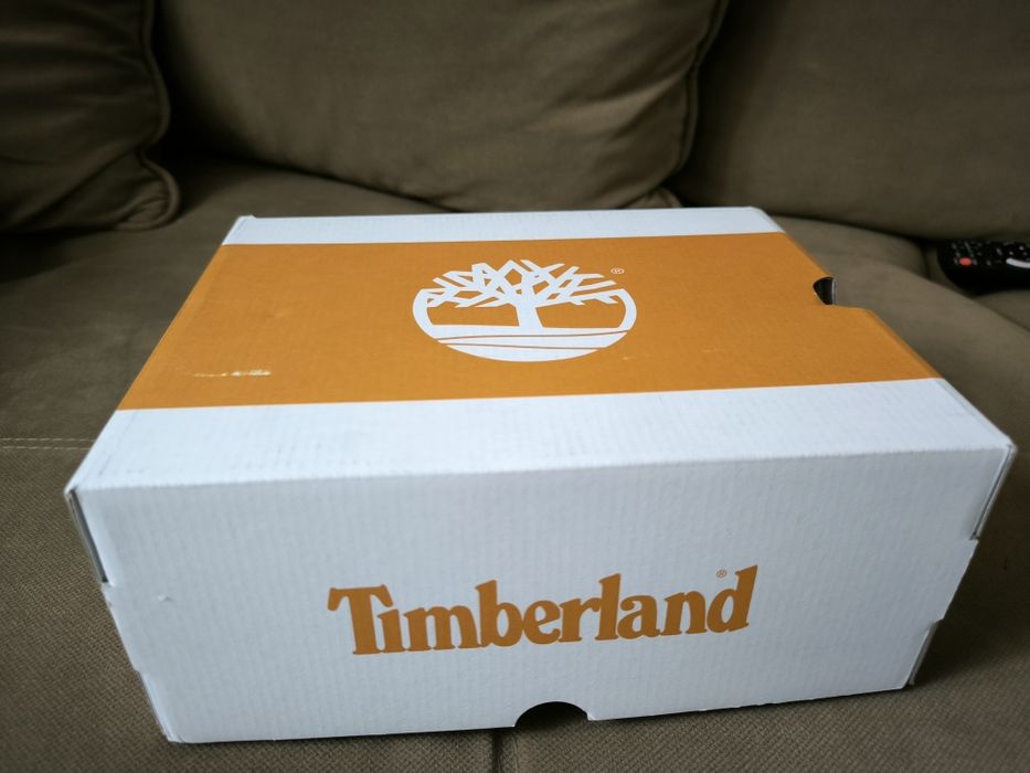 Продам ботинки Timberland на мальчика