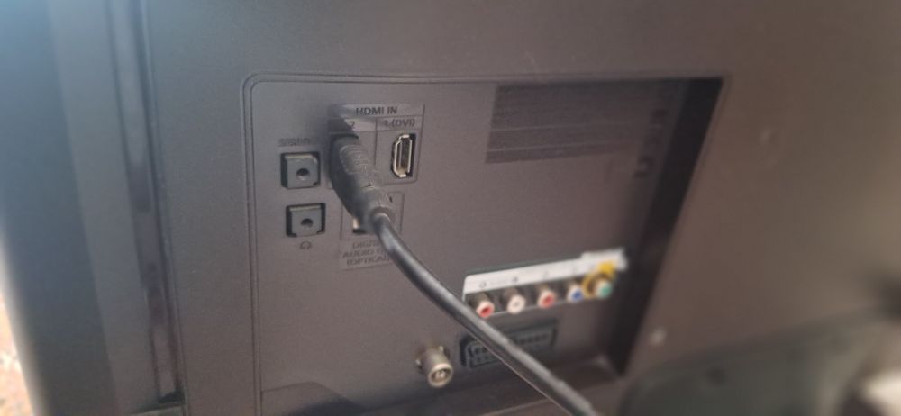 Продается LED-телевизор Samsung 32" (81 см)