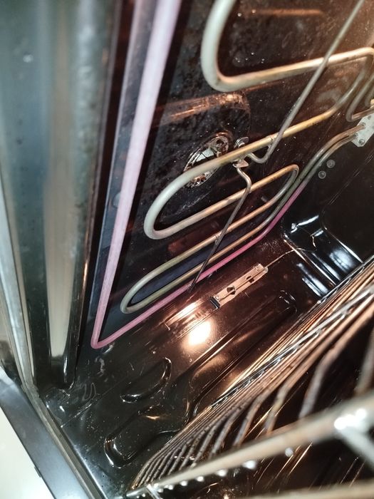 Se vinde Cuptor electric! În Tepu