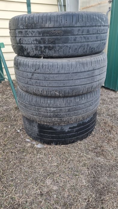 Продам шины мишлен