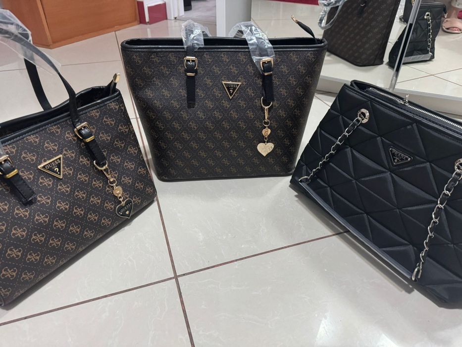 Geanta de umar si portofel Guess, Karl, Prada