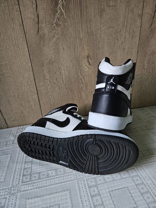 Gheată Nike Air Jordan ( marime 39)