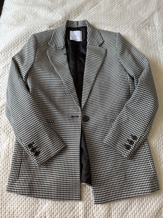 Продам пиджак Mango
