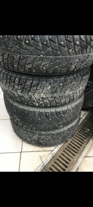 Продам срочно резину 13 размер