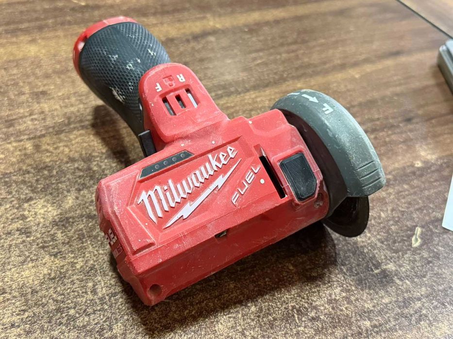 Мини ъглошлайф Milwaukee F12 FCOT