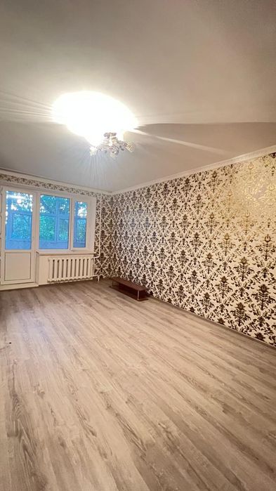 Бір бөлме үи сатылады