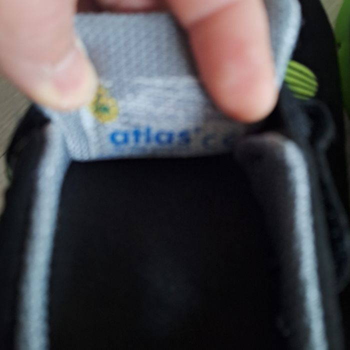 Bocanci de lucru cu bombeu Atlas nr 44