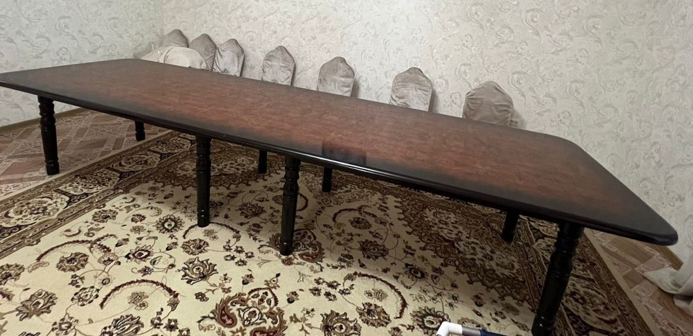 Продам стол