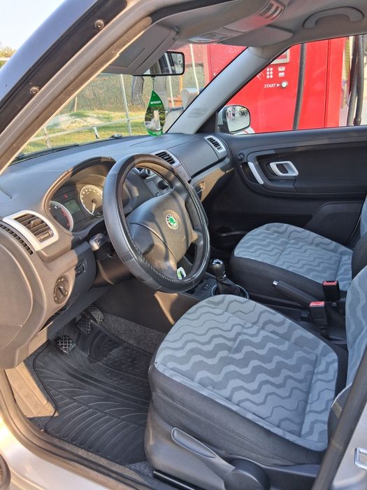 Skoda Fabia  1,4 TDI 2850 € Negociabil