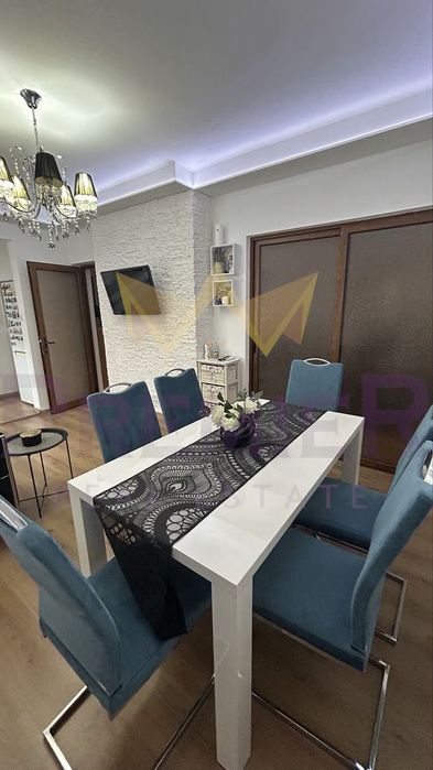 Продава се Четиристаен апартамент в Бургас, Възраждане - 94 кв.м за 1490 €/кв.м - Снимка #4