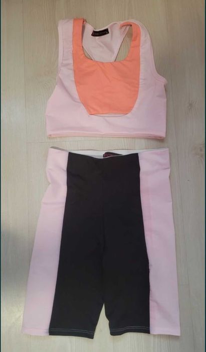 Клинове и къси дънки s размер.10лв