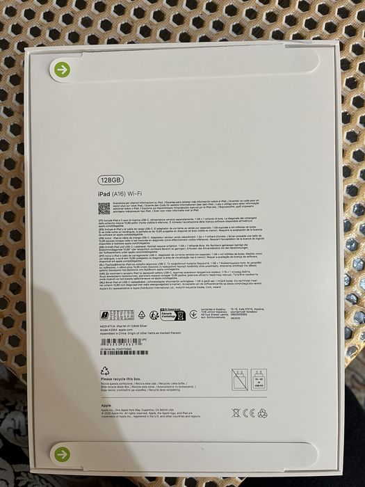 Продается iPad A16,