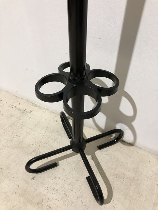 7 Buc. Cuier tip Pom, Cuier birou