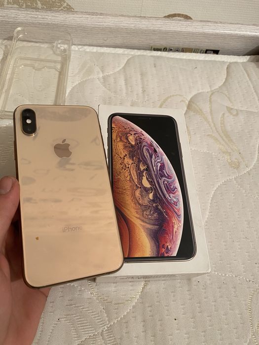 Айфон XS 256гб эмкость 76